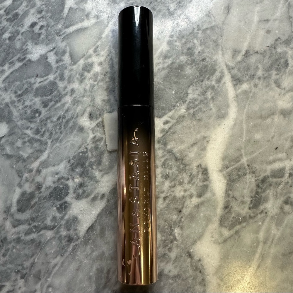 Anastasia‎ Beverly Hills ABH Lash Brag Volumizing Mascara Black